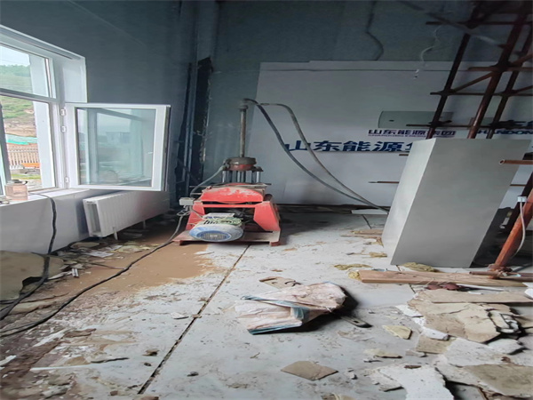 莲花地基基础下沉墙体裂缝加固注浆顶升施工